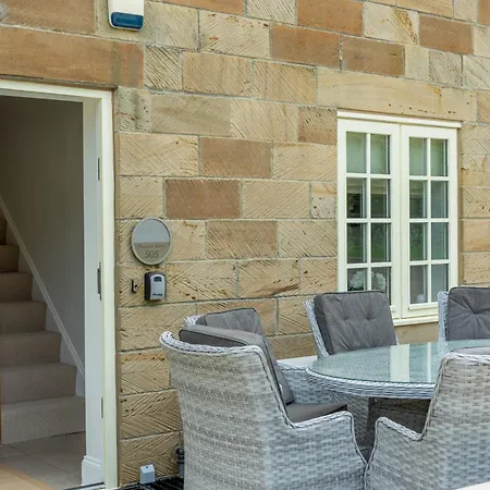 Pheasant House Ferienhaus *